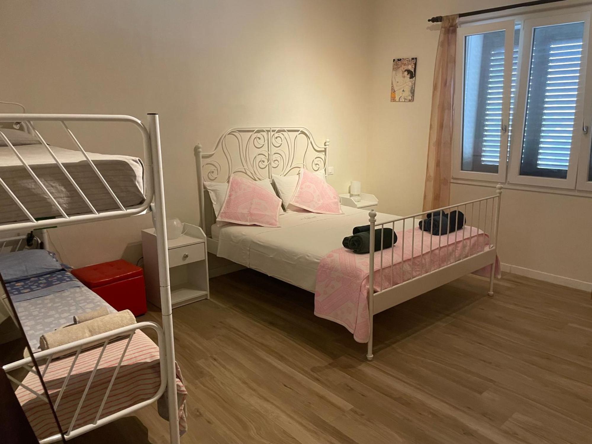 Casa Vacanze “Bouganville” Loc Avane Pisa Vecchiano Extérieur photo