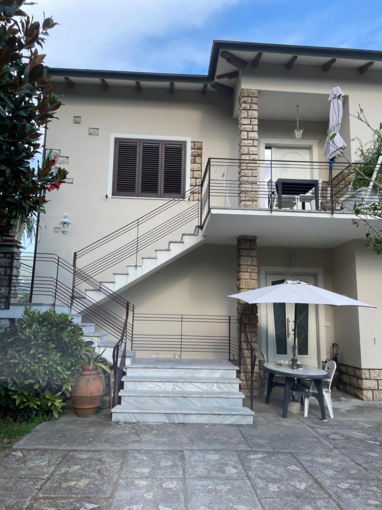 Casa Vacanze “Bouganville” Loc Avane Pisa Vecchiano Extérieur photo